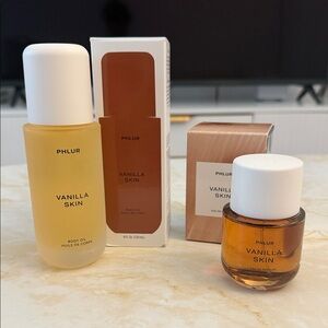 Phlur Vanilla Skin Body Oil and Eau de Parfum Bundle